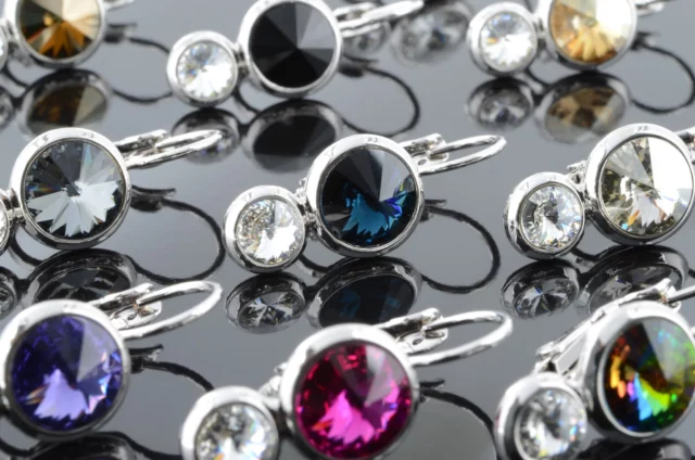 Holiday Gift Idea - our Lily Euroback Earring design features Swarovski Rivoli Crystals in 20 different color....perfect for everyone on  your list!  Tap the product tags for more information or shop our earring collection online at www.mykadesigns.com  #myka #mykadesigns #mykajewelry #earrings #crystalearrings #bestearringsever #christmasgifts #GiftForHer #giftforwife #giftforgirlfriend #giftformom #canadianmadechristmasgifts